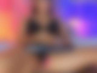Live cam show with kyle2050 - Oil on Instabang