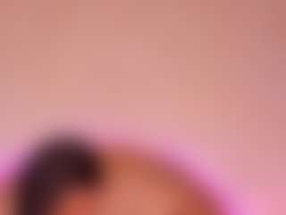 Live cam show with Molly - Foot Fetish on Camsoda