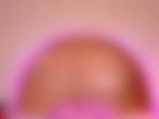 Live cam show with Molly - Thong on Gym Cam Girls