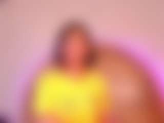 Live cam show with Molly - Swallow on Adult Interactions
