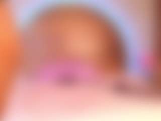 Live cam show with Molly - Blowjob on Milfs Live
