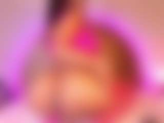 Live cam show with Molly - Ebony Blowjob on xDating