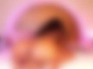 Live cam show with Molly - Brown Eyes Black on Fapmatic.com