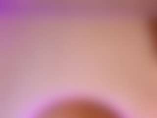 Live cam show with Molly - Tease Black on 1on1-livenow