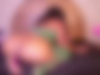 Molly's Live Sex Cam Show