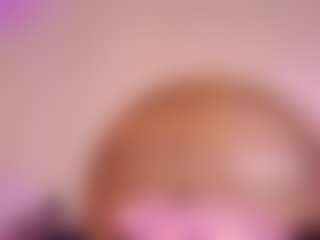 Live cam show with Molly - Dildo Or Vibrator on Camiplay Live