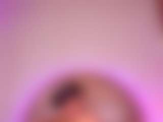 Live cam show with Molly - Average on Camsoda Late Night
