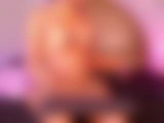 Molly's Live Sex Cam Show