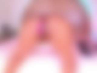 Live cam show with Molly - Asshole Ebony on studioflirtlive.com
