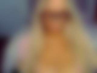CASSSIDY's Live Sex Cam Show