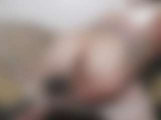 Live cam show with courtneycd - Tease on Free Soda