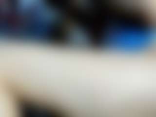 Abril Maria MILF webcam performer live streaming
