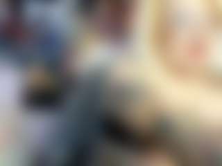 Live cam show with Abril Maria - College on Milfs Live