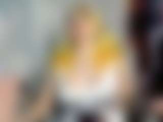 Live cam show with Abril Maria - Strip Blonde Hair on Dare Cams