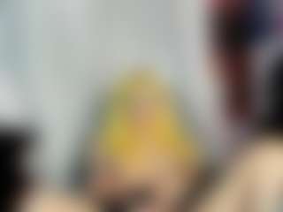 Live cam show with Abril Maria - Blonde Hair College on Camsoda
