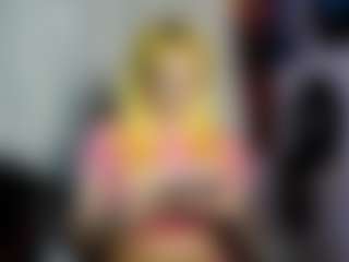 Live cam show with Abril Maria - Blonde Hair College on xDating