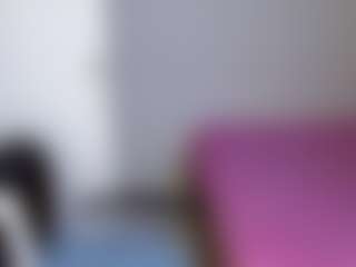 Live cam show with Val - Black Squirt on mypornchat.com
