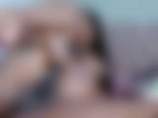 Live cam show with Val - Joi on friskycurves.com