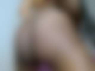 Live cam show with Val - Joi on Camming Site