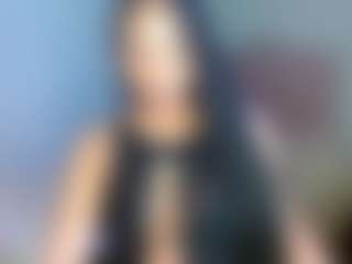Live cam show with Val - Black Squirt on sexylive.show