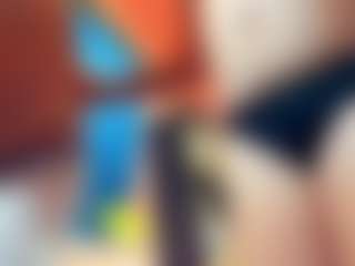 Live cam show with Vicky - White on Dolls Live | united states