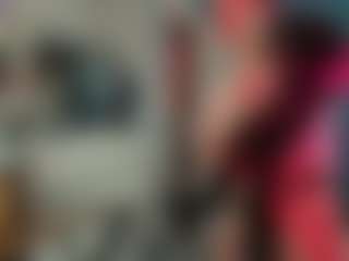 Cecilia Lion's Live Sex Cam Show