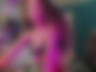 Cecilia Lion's Live Sex Cam Show