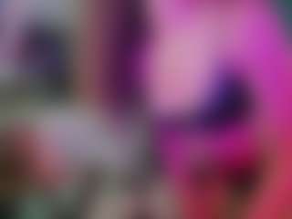 Cecilia Lion's Live Sex Cam Show