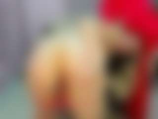 Live cam show with Persephone - Petite on Camming Site
