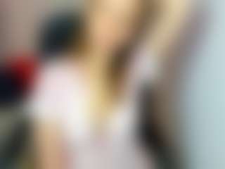 Live cam show with Persephone - Ass Bouncing on Camsoda