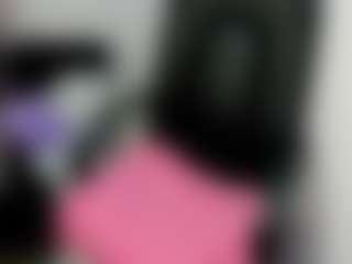 Live cam show with Persephone - College on Camsoda