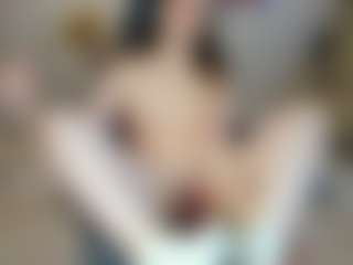Live cam show with Persephone - BBW on madthumbs
