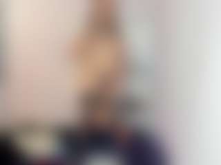 Live cam show with Persephone - Amateur Curvy on Camsoda