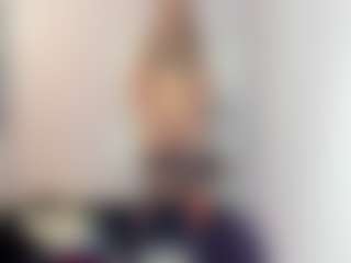 Live cam show with Persephone - Blonde Hair Amateur on Camsoda