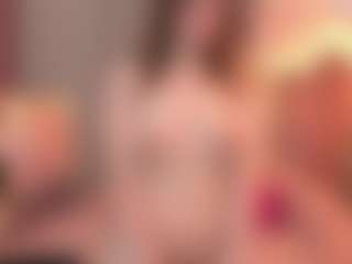Live cam show with Persephone - Blonde Hair Petite on Camsoda