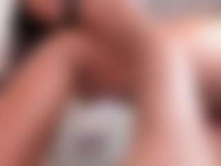 LAURA AMBER's Live Sex Cam Show