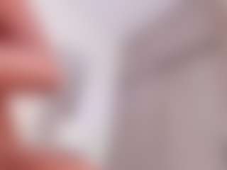 LAURA AMBER's Live Sex Cam Show