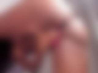LAURA AMBER's Live Sex Cam Show