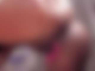 LAURA AMBER's Live Sex Cam Show