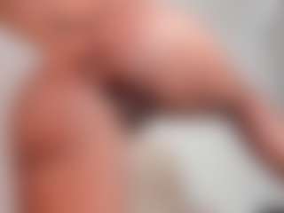 LAURA AMBER's Live Sex Cam Show