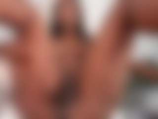 LAURA AMBER's Live Sex Cam Show