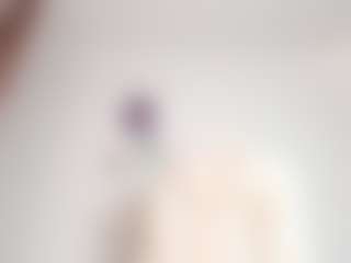LAURA AMBER's Live Sex Cam Show