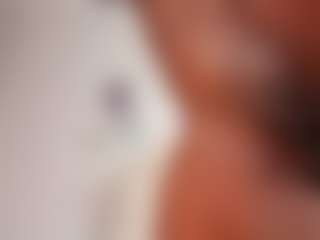 LAURA AMBER's Live Sex Cam Show