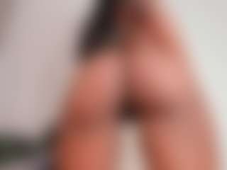LAURA AMBER's Live Sex Cam Show