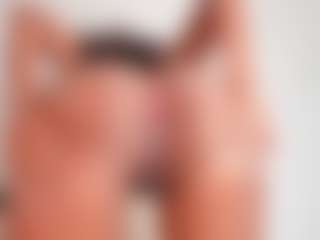 LAURA AMBER's Live Sex Cam Show