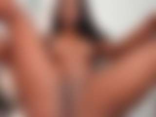 LAURA AMBER's Live Sex Cam Show