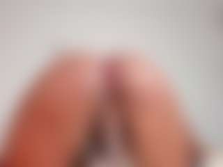 LAURA AMBER's Live Sex Cam Show