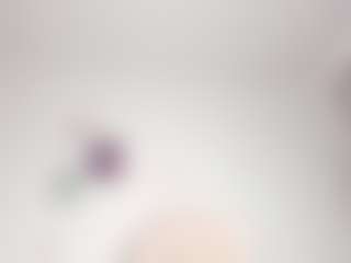 Live cam show with LAURA AMBER - Indian MILF on Camsoda | colombia
