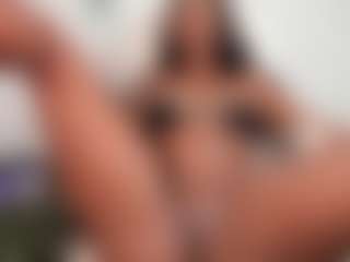 LAURA AMBER's Live Sex Cam Show