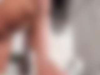 LAURA AMBER's Live Sex Cam Show